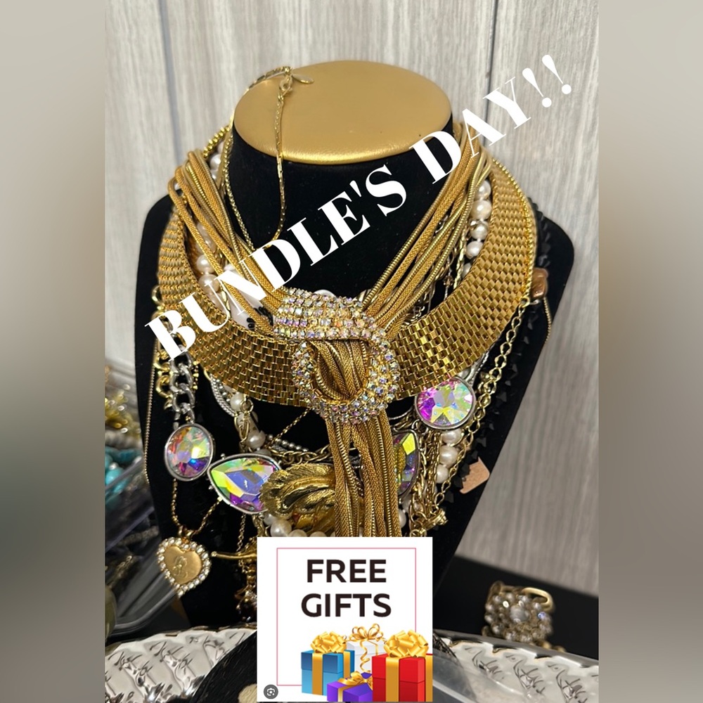 Vintage to now Jewelry Set bundles lots show.$10 minimum bid start price